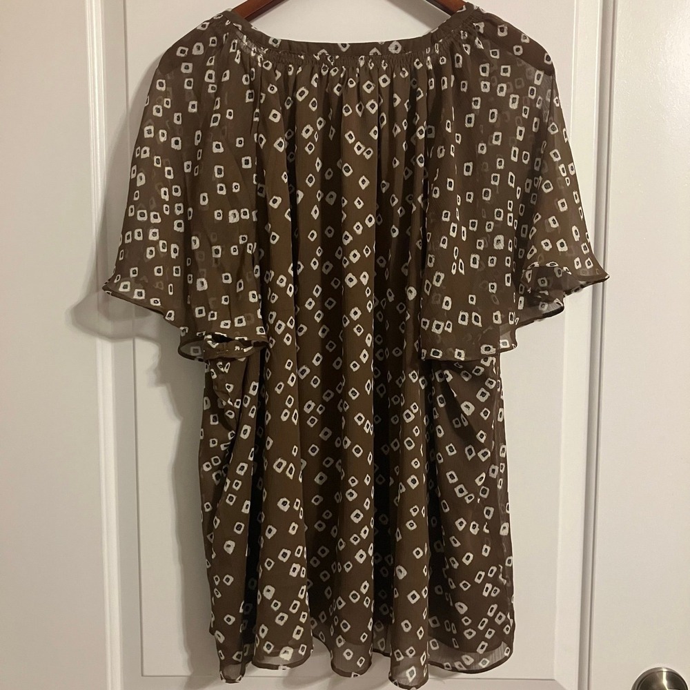 Lane Bryant Swing Flutter-Sleeve Popover Blouse Brown Sz 26-28 *NWT* - Picture 6 of 9